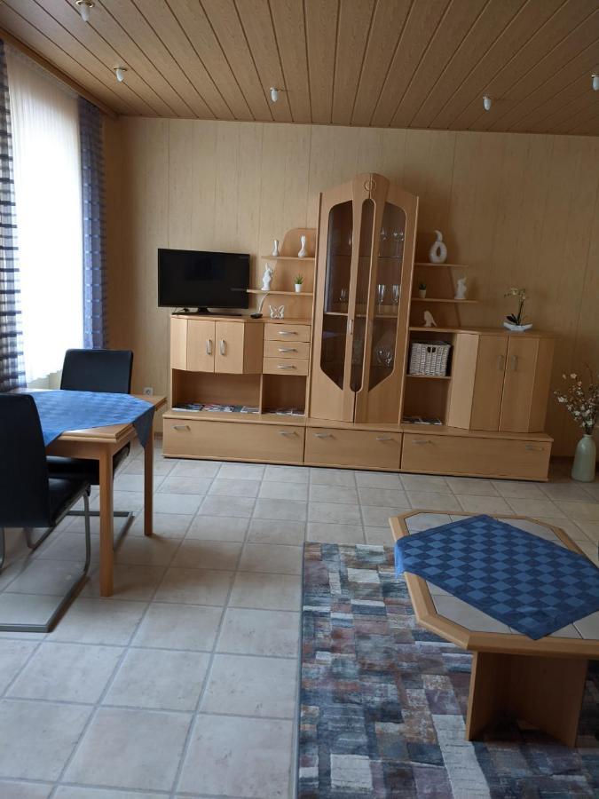 Ferienwohnung Bruss Саарлуис Экстерьер фото